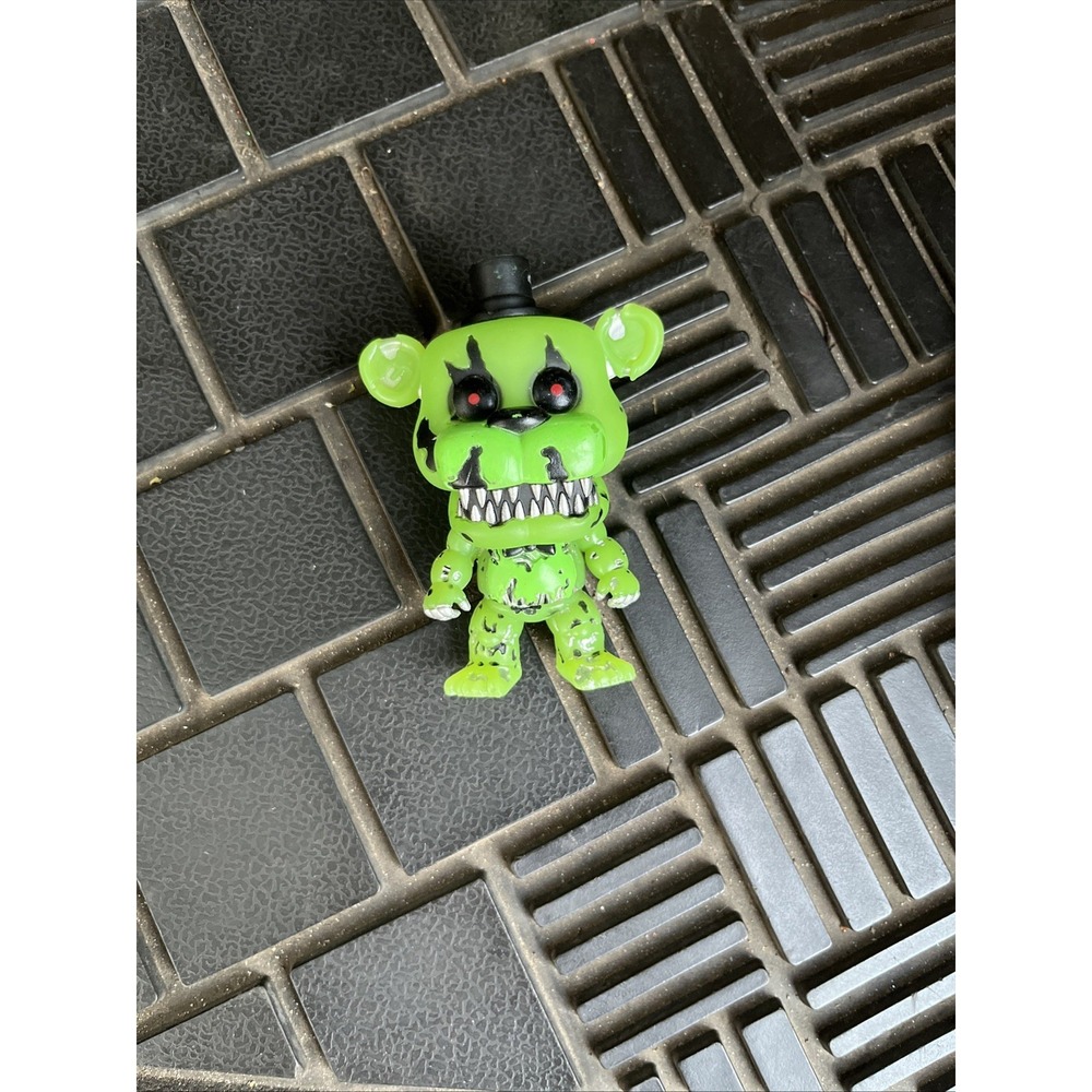 Funko Pop! Vinyl: Five Nights at Freddy's - Freddy Fazbear (Nightmare) (Glow)...